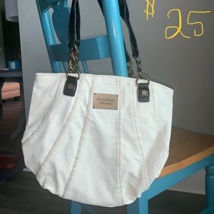 Simply Vera purse